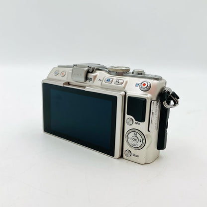 【最速発送】OLYMPUS デジタル一眼 OLYMPUS PEN Lite E-PL5 ボディ [シルバー]【難有】