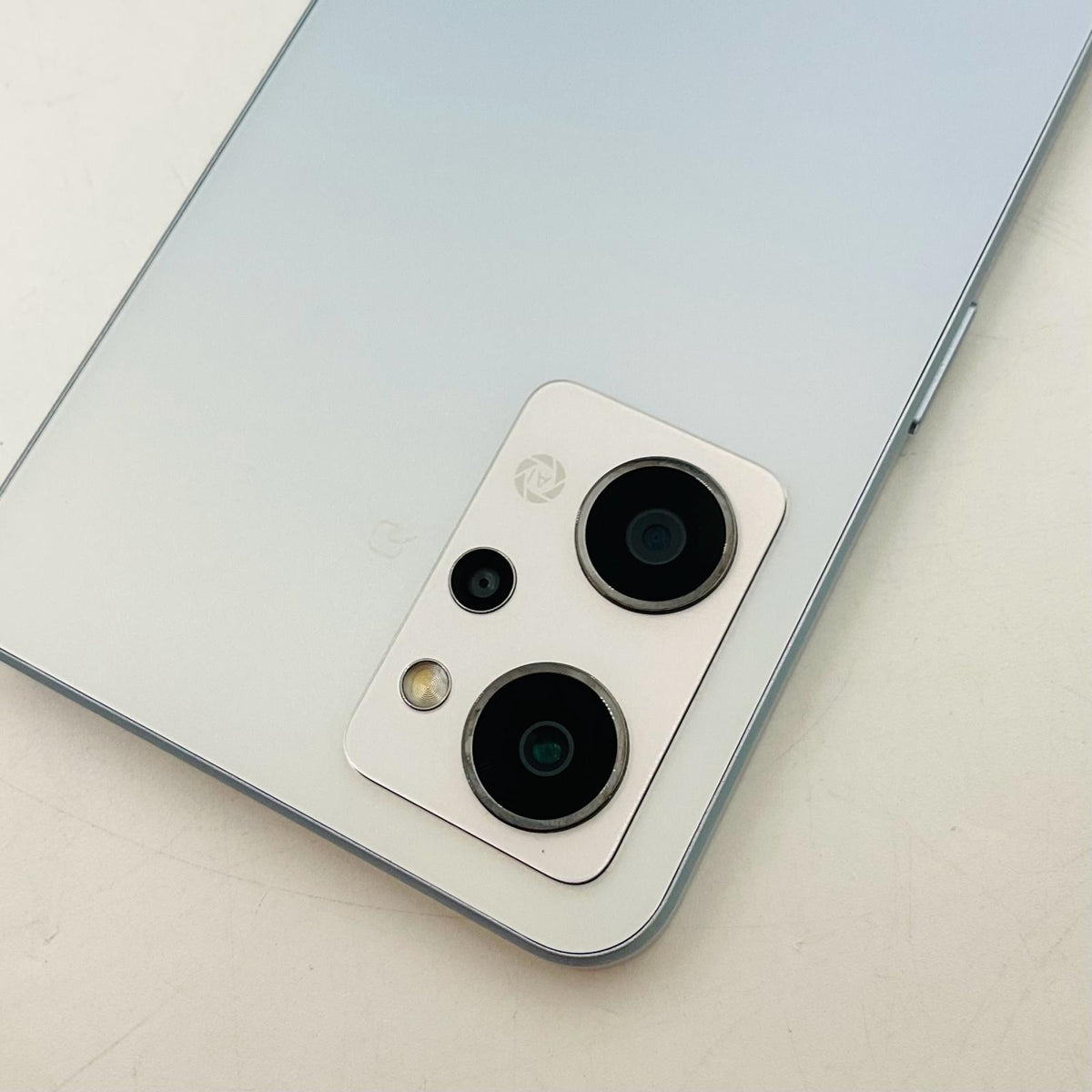 【全額返金保証】【最速発送】OPPO Reno Reno7 A 128GB ドリームブルー au SIMフリー OPG04 白ロム 美品 動作確認済