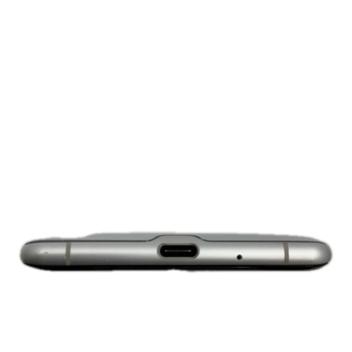【最速発送】Sony Xperia XZ3 64GB ホワイトシルバー docomo SO-01L 白ロム【難有】
