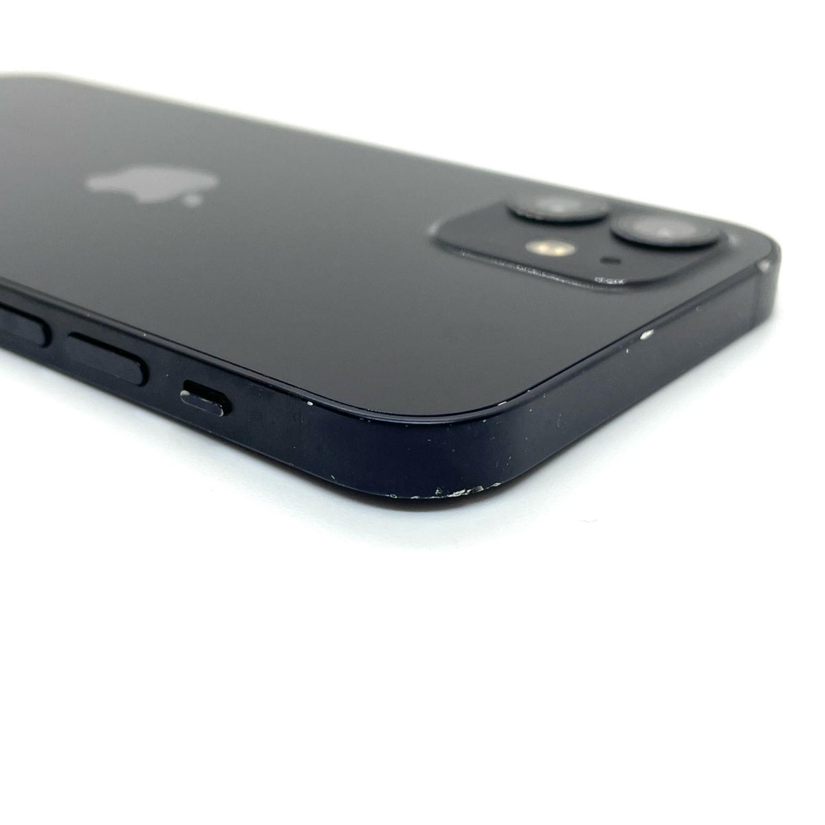 【全額返金保証】【最速発送】Apple iPhone iPhone 12 64GB ブラック docomo SIMフリー 白ロム 動作確認済 77%