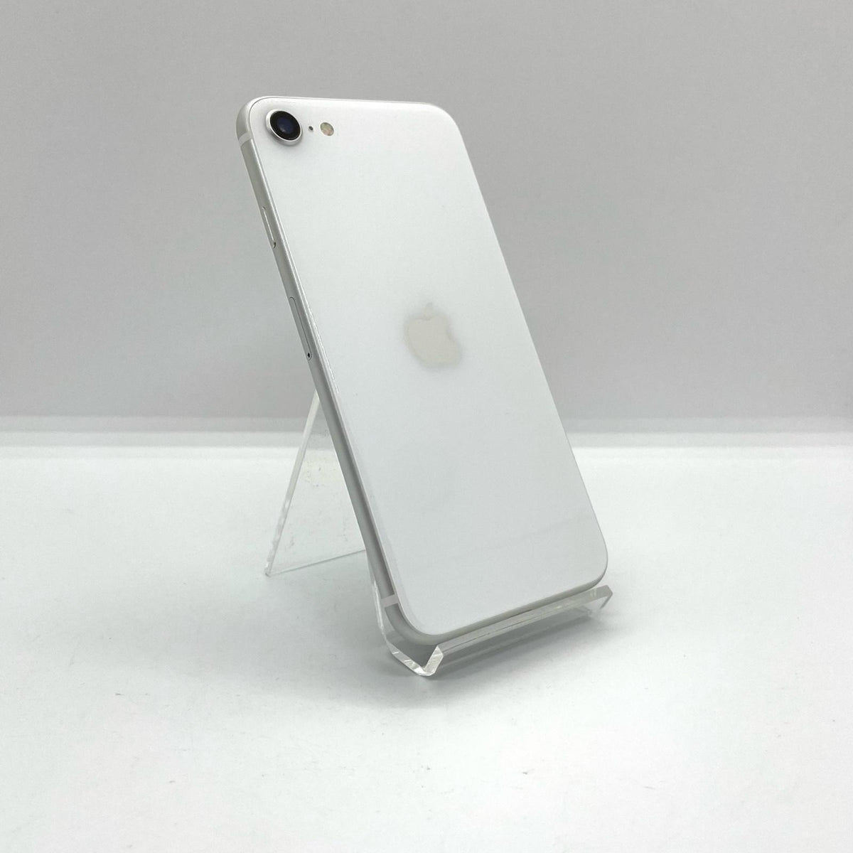 【全額返金保証】【最速発送】Apple iPhone iPhone SE（第2世代） 64GB ホワイト docomo SIMフリー 白ロム 動作確認済 80%