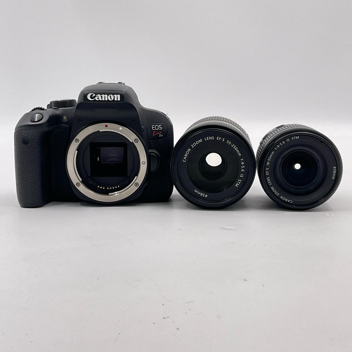 【全額返金保証】【最速発送】Canon デジタル一眼 EOS Kiss X9i ダブルズームキット ブラック 美品 動作確認済