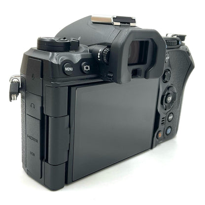 【全額返金保証】【最速発送】OM SYSTEM デジタル一眼 OM SYSTEM OM-1 Mark II ボディ ブラック 美品 動作確認済