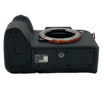 【全額返金保証】【最速発送】Sony デジタル一眼 α7 IV ILCE-7M4 ボディ ブラック 美品 動作確認済
