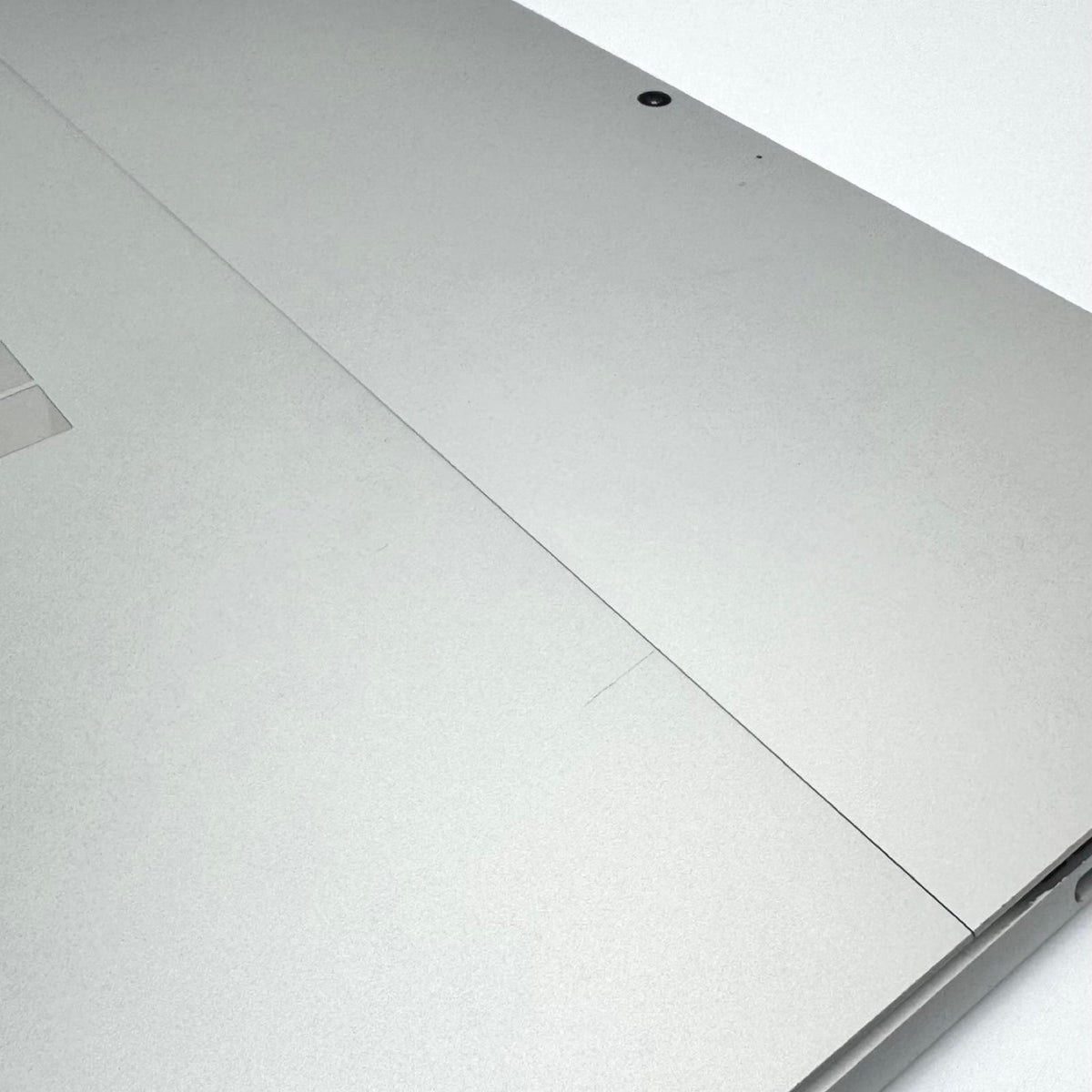 【全額返金保証】【最速発送】Microsoft Surface Pro 第11世代 2076 Snapdragon(R) X 10-core X1P64100 @3.40GHz 16GB SSD 512GB 96% 美品 動作確認済