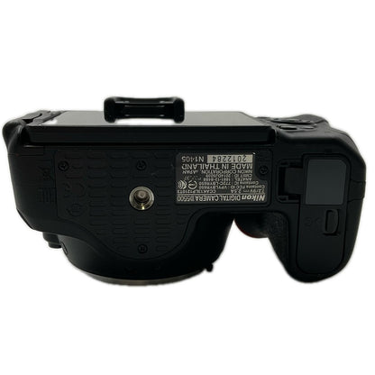 【最速発送】Nikon デジタル一眼 D5500 ボディ ブラック【難有】