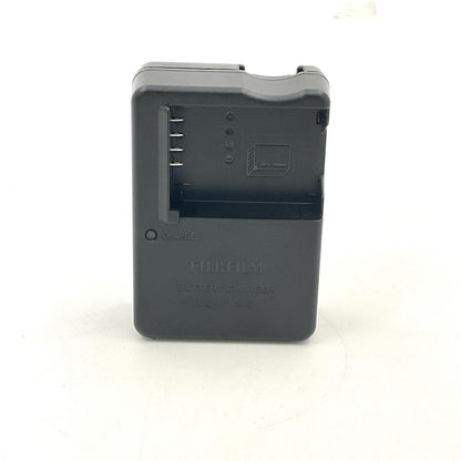 【全額返金保証】【最速発送】FUJIFILM バッテリーチャージャー BC-W126S 美品 動作確認済