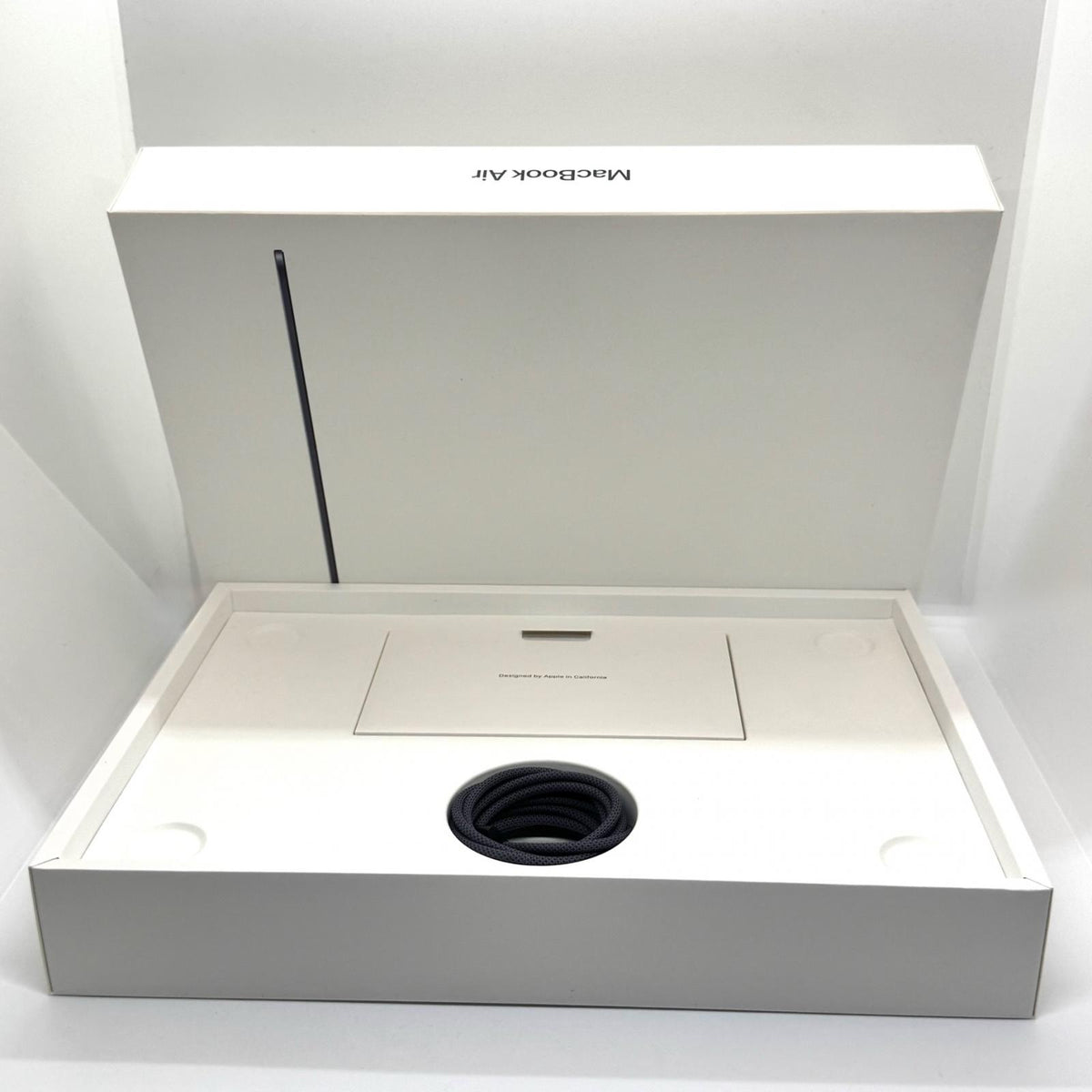 【全額返金保証】【最速発送】Apple MacBook Air 13.6インチ 2022 Apple M2 16GB 512GB ミッドナイト 98% 美品 動作確認済
