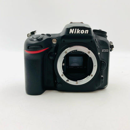 【全額返金保証】【最速発送】Nikon デジタル一眼 D7200 ボディ ブラック 美品 動作確認済