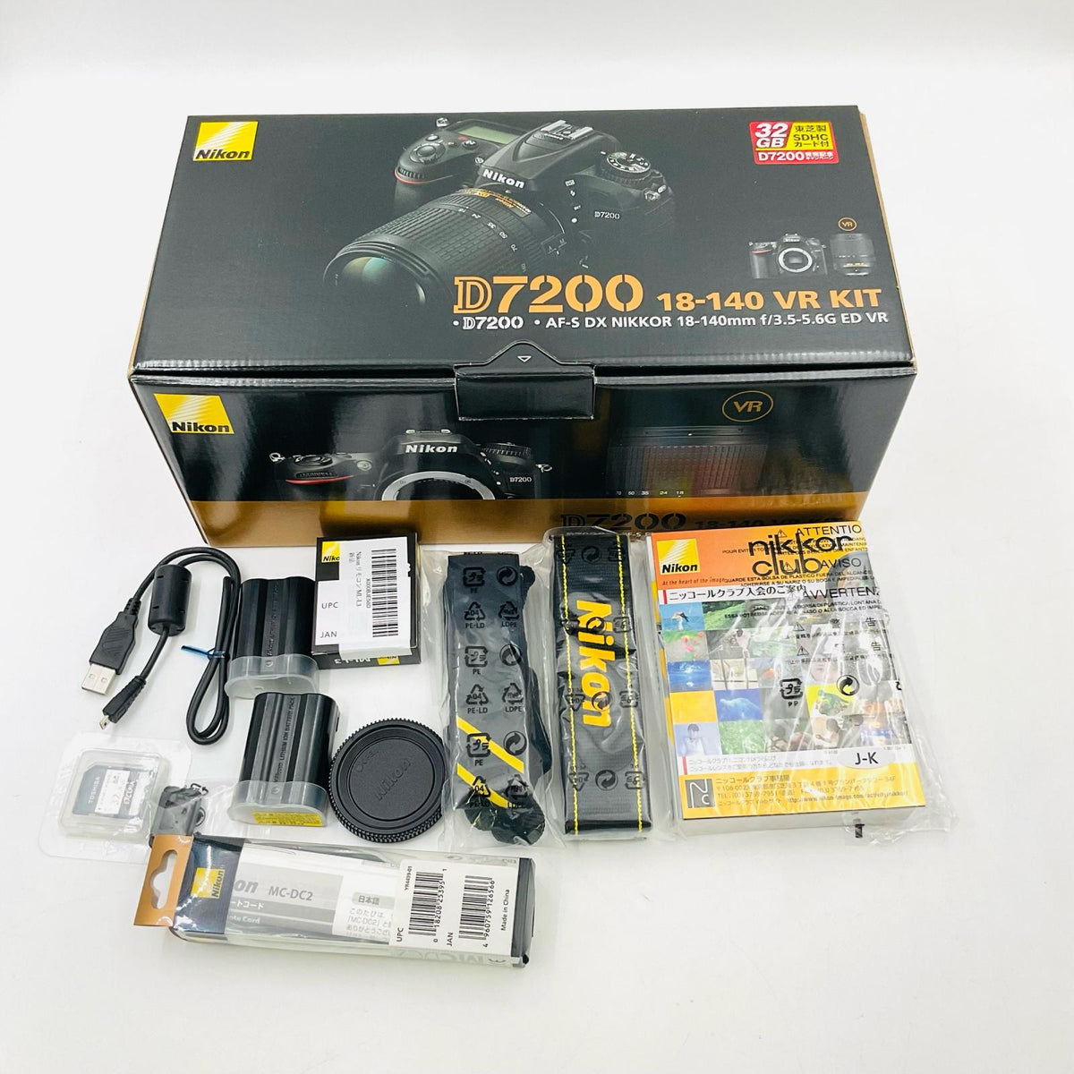 【全額返金保証】【最速発送】Nikon デジタル一眼 D7200 ボディ ブラック 美品 動作確認済