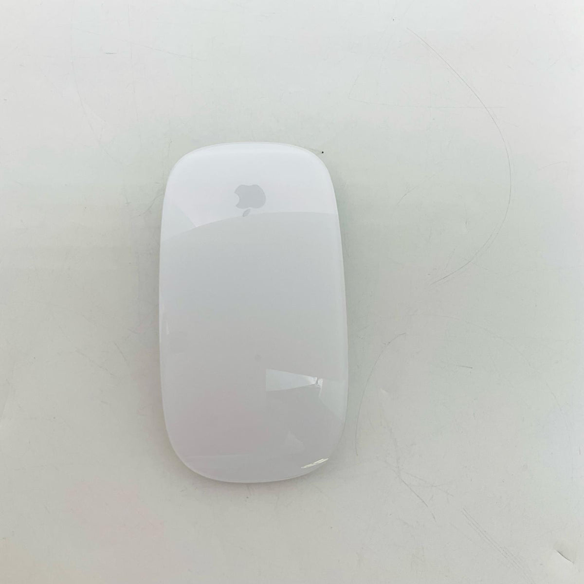 【全額返金保証】【最速発送】Apple Magic Mouse MK2E3J/A 美品 動作確認済