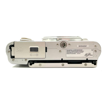 【全額返金保証】【最速発送】OLYMPUS デジタル一眼 PEN E-PL8 ボディ ホワイト 美品 動作確認済