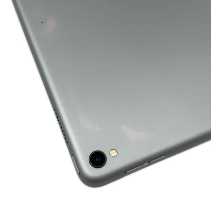 【全額返金保証】【最速発送】Apple iPad Pro 12.9インチ 第2世代 256GB スペースグレイ Wi-Fi 動作確認済