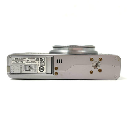 【最速発送】FUJIFILM コンパクトデジタルカメラ XF1 [ブラック]【難有】