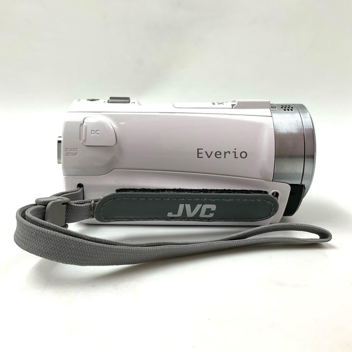 【最速発送】JVC Everio GZ-E765-W [シルキーホワイト]【難有】