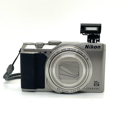 【全額返金保証】【最速発送】Nikon コンパクトデジタルカメラ COOLPIX A900 [シルバー] 美品 動作確認済