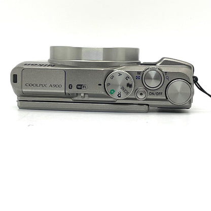 【全額返金保証】【最速発送】Nikon コンパクトデジタルカメラ COOLPIX A900 [シルバー] 美品 動作確認済
