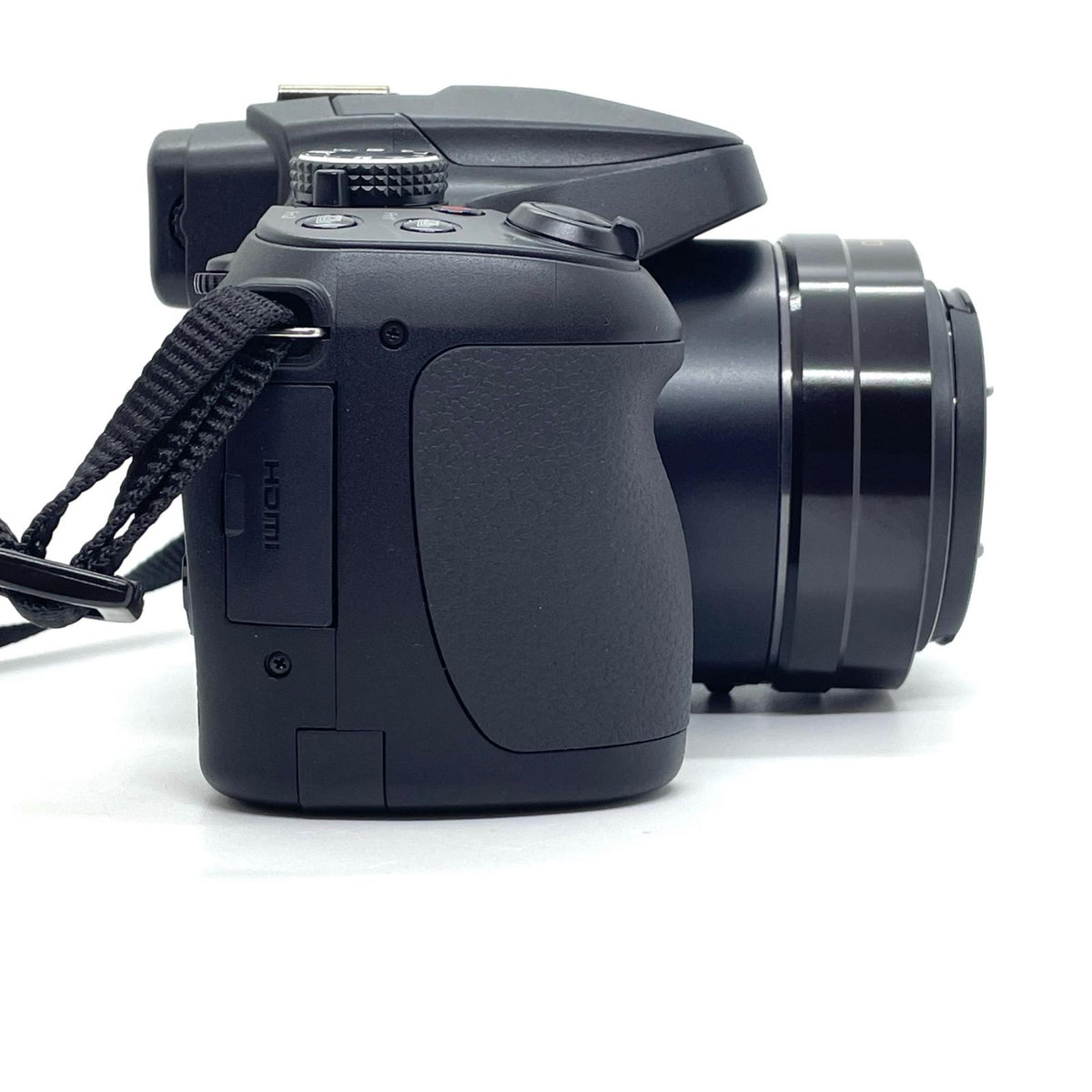 【全額返金保証】【最速発送】Panasonic コンパクトデジタルカメラ LUMIX DC-FZ85 美品 動作確認済