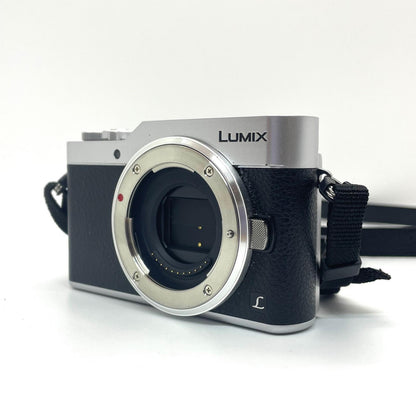 【全額返金保証】【最速発送】Panasonic デジタル一眼 LUMIX DC-GF9 ボディ 美品 動作確認済