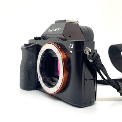 【全額返金保証】【最速発送】Sony デジタル一眼 α7 ILCE-7 ボディ 動作確認済