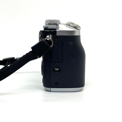 【全額返金保証】【最速発送】Canon デジタル一眼 EOS M6 EF-M15-45 IS STM レンズキット 美品 動作確認済