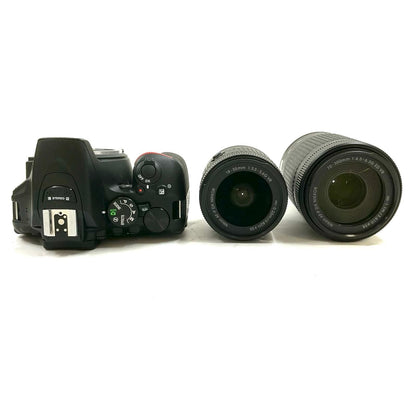 【全額返金保証】【最速発送】Nikon デジタル一眼 D5600 ダブルズームキット ブラック 美品 動作確認済