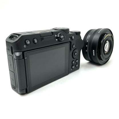【全額返金保証】【最速発送】Nikon デジタル一眼 Z 30 16-50 VR レンズキット ブラック 美品 動作確認済