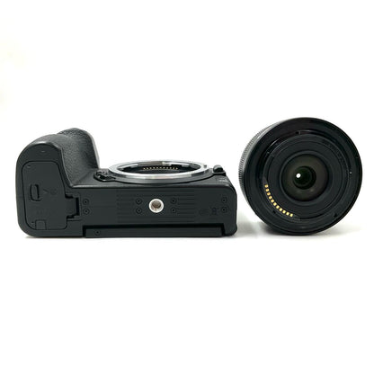 【全額返金保証】【最速発送】Nikon デジタル一眼 Z 30 16-50 VR レンズキット ブラック 美品 動作確認済