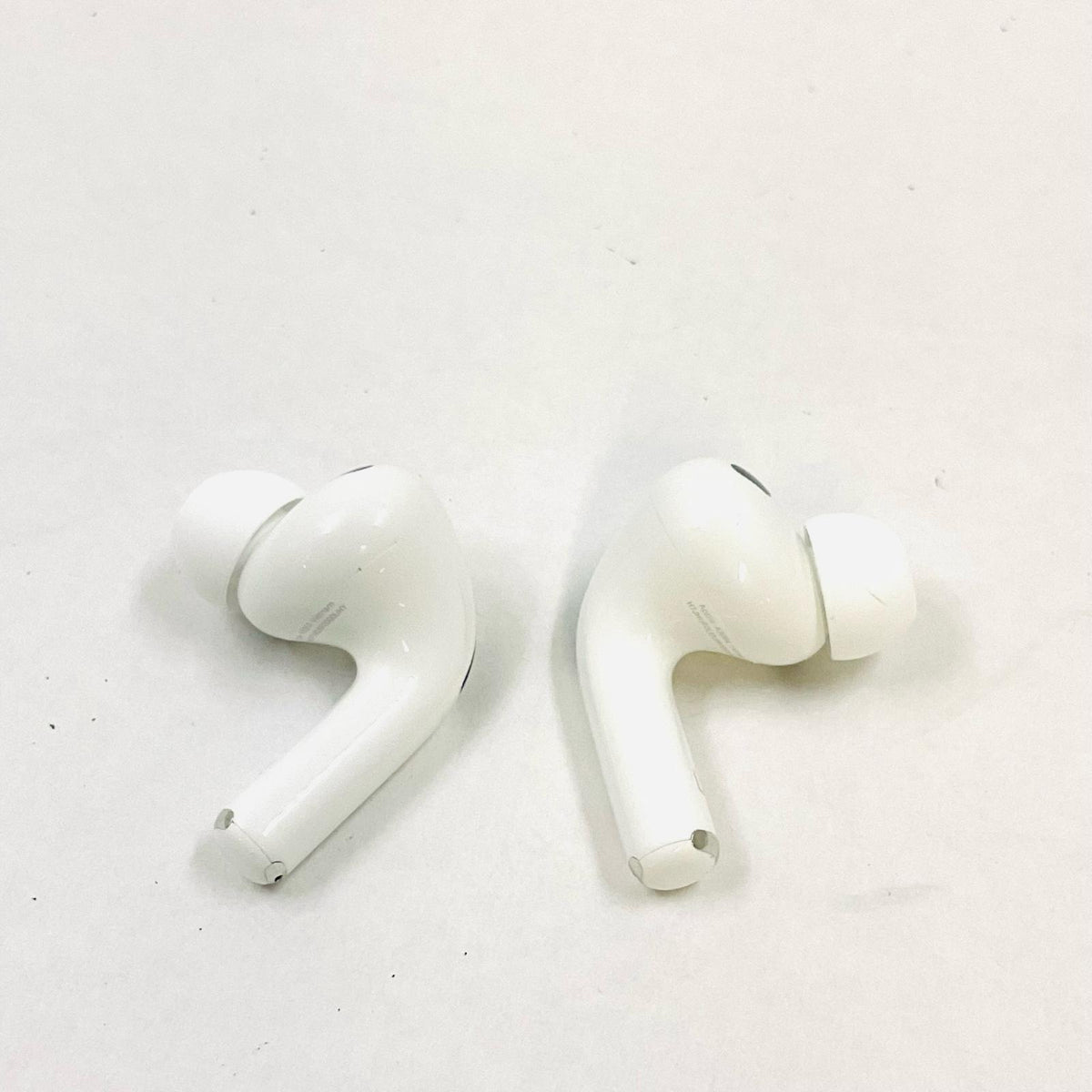 【全額返金保証】【最速発送】Apple AirPods Pro 3 超美品 動作確認済