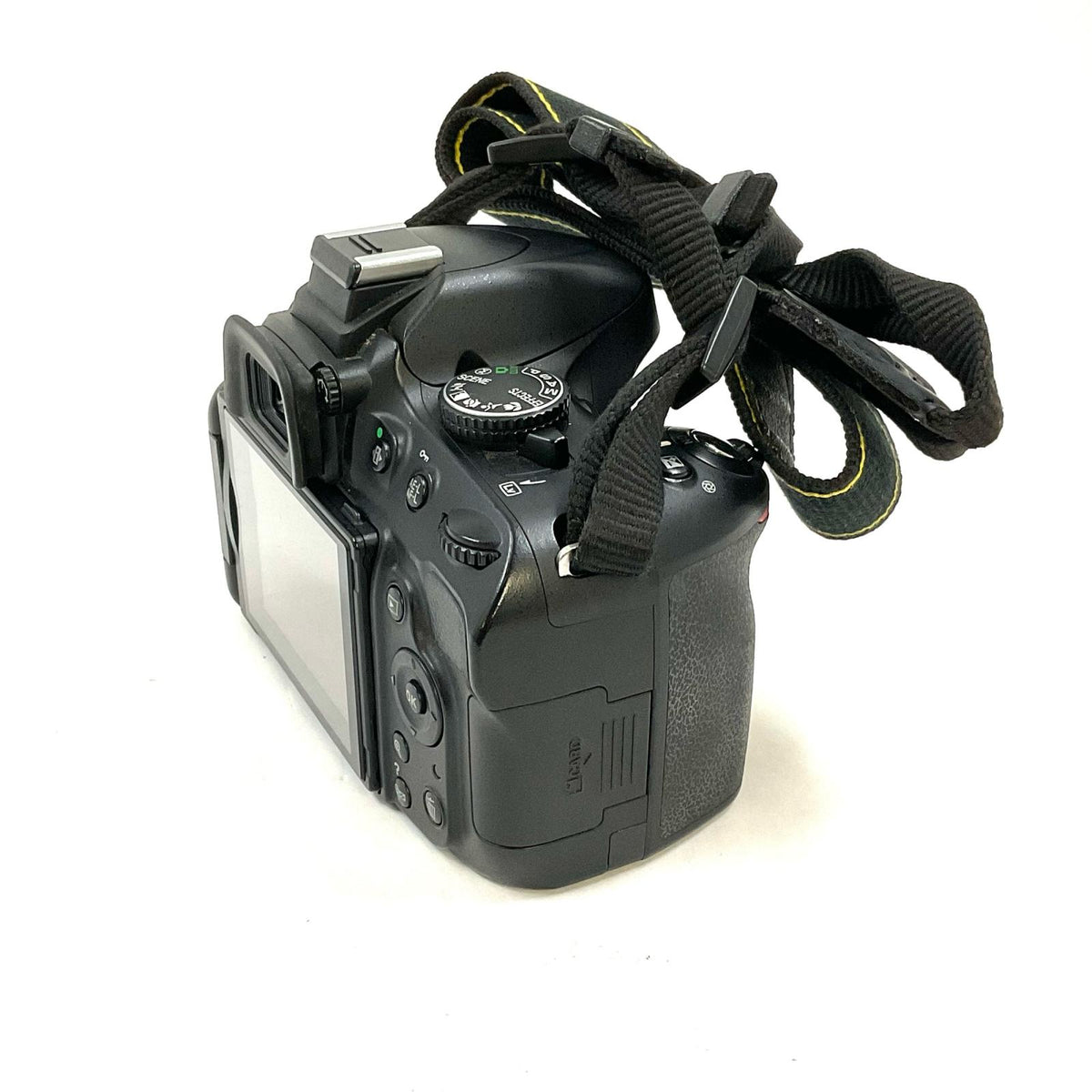 【最速発送】Nikon デジタル一眼 D5100 ボディ ブラック【難有】