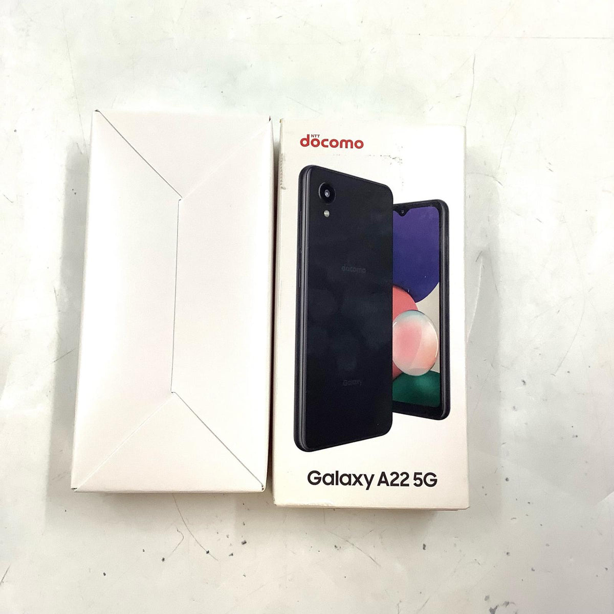 【最速発送】SAMSUNG Galaxy A22 5G 64GB ブラック docomo SC-56B 白ロム【難有】
