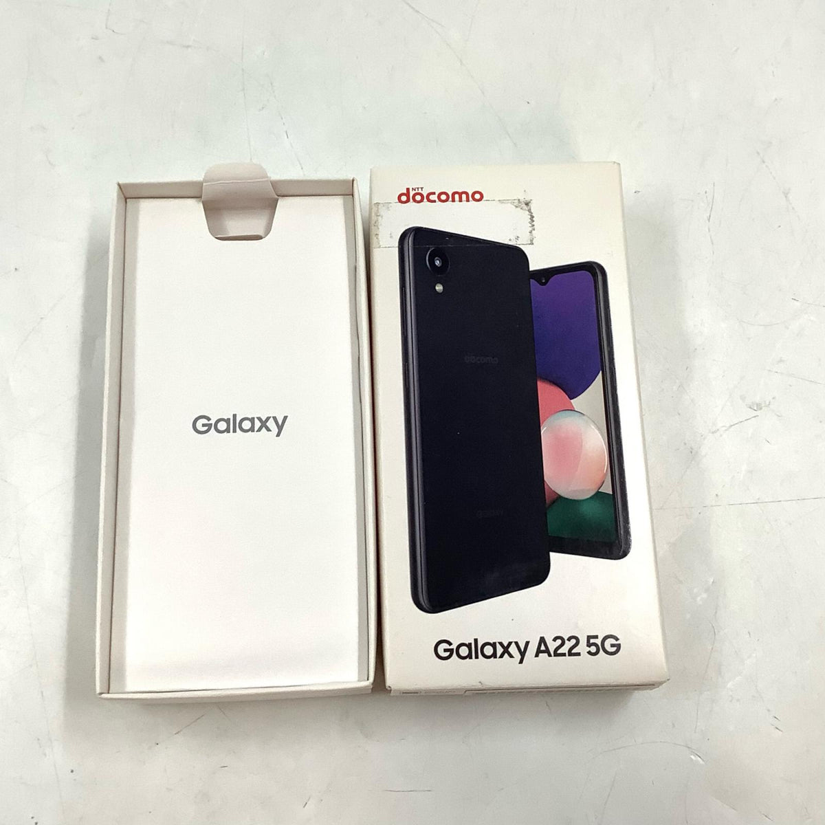【最速発送】SAMSUNG Galaxy A22 5G 64GB ブラック docomo SC-56B 白ロム【難有】