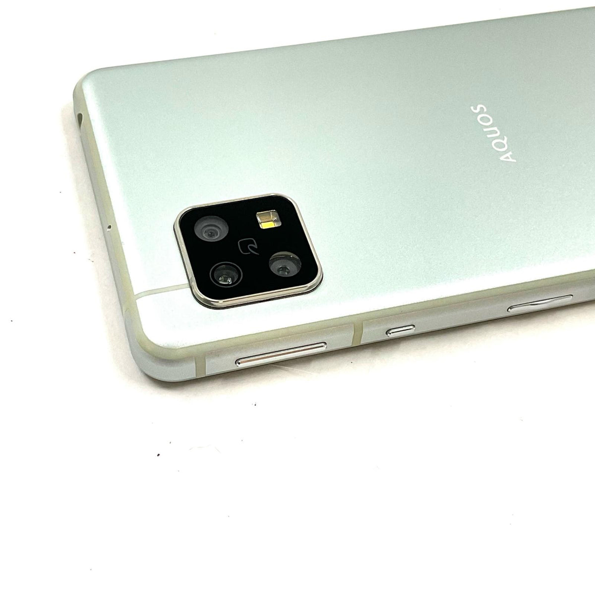【全額返金保証】【最速発送】SHARP AQUOS sense5G 64GB オリーブシルバー au SHG03 白ロム 美品 動作確認済