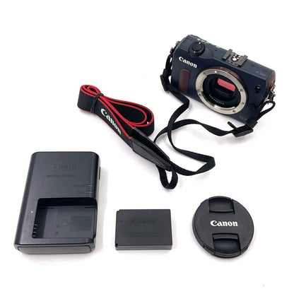 【全額返金保証】【最速発送】Canon デジタル一眼 EOS M EF-M18-55 IS STM レンズキット ベイブルー 動作確認済