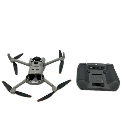 【全額返金保証】【最速発送】DJI DJI Mini 4 Pro Fly Moreコンボ Plus (DJI RC 2付属) 超美品 動作確認済